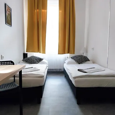 B2 Dvouluzkovy Centrum Prahy Homestay *