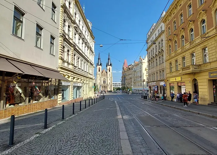 B2 Dvouluzkovy Centrum Prahy * Prague